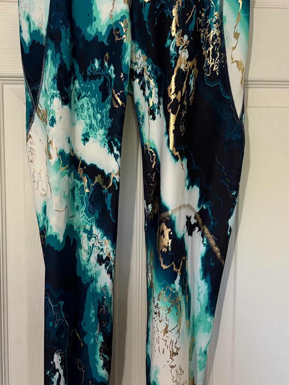 Old Navy Teal Marble-Print Leggings with Gold Accents sz M